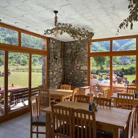 Petriti Camping & Restaurant Campeggio Theth