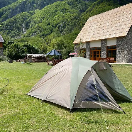 Petriti Camping & Restaurant * Theth