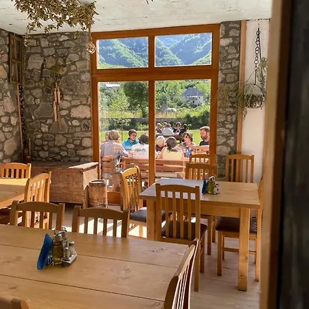 Petriti Camping & Restaurant * Theth